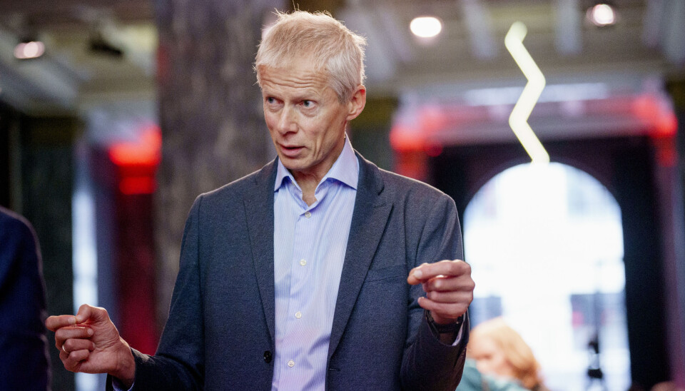 ALVORLIG: Arbeids- og velferdsdirektør Hans Christian Holte er urolig over de høye sykefraværstallene. Portrett