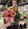 Ellen Ingulstad, Mester Grønn, bukett med blomster