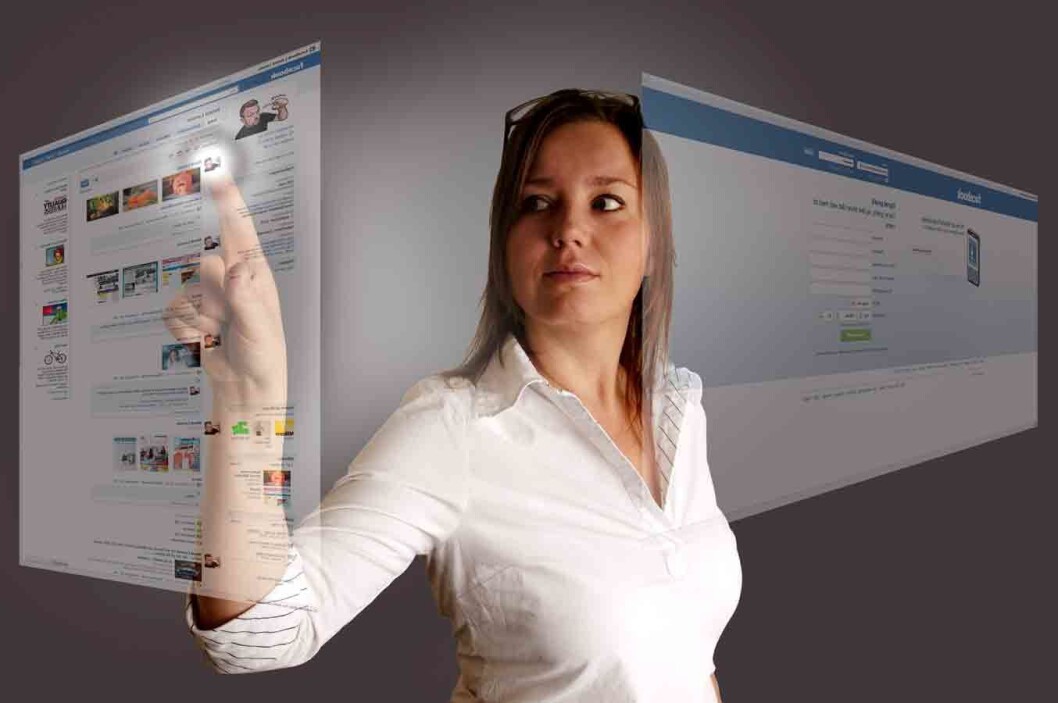 Facebook-jobb-CB1208200 Facebook-jobb-CB1208200