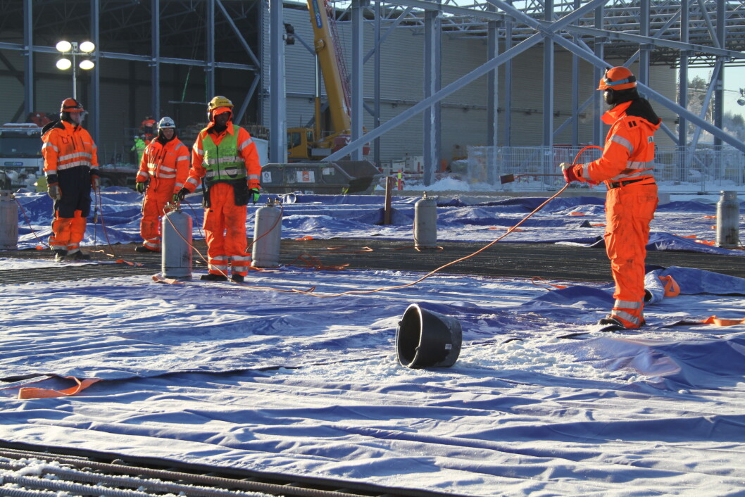 Risikoen for belastningsskader øker når musklene blir kalde. (Foto: Jan Tveita) Risikoen for belastningsskader øker når musklene blir kalde. (Foto: Jan Tveita)