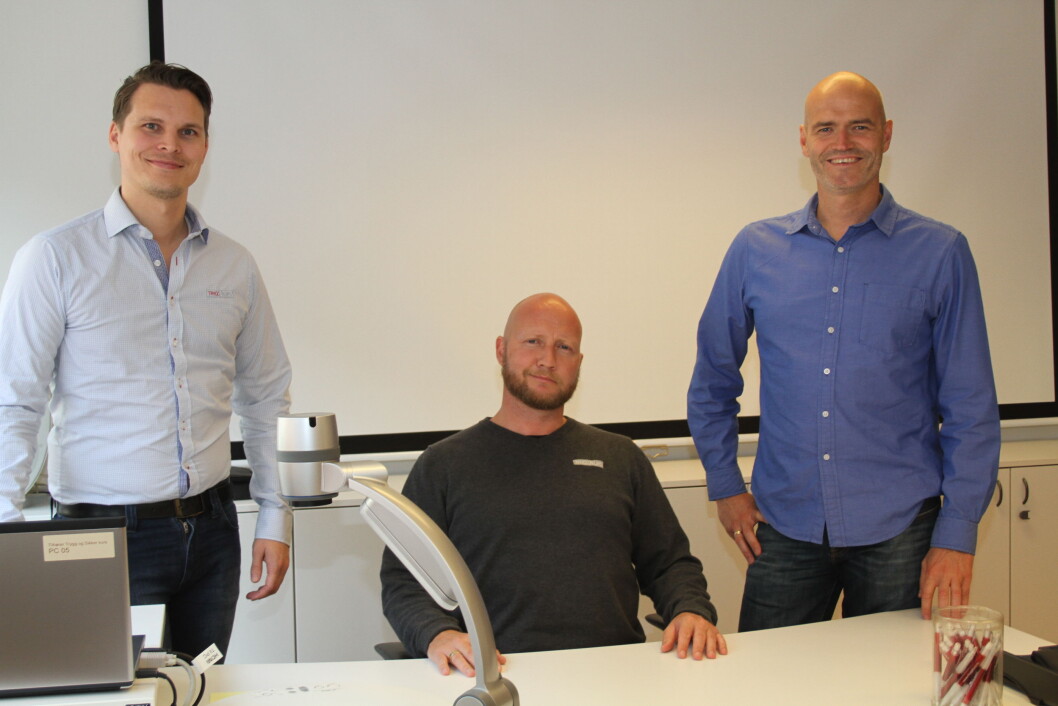 Trygg Kurs ved tre av dem: (F. v.) Key Account Manager Joakim Eriksen, daglig leder Trond Martin Bjelland og grafisk designer Lars Erik Obst. (Foto: Jan Tveita) Trygg Kurs ved tre av dem: (F. v.) Key Account Manager Joakim Eriksen, daglig leder Trond Martin Bjelland og grafisk designer Lars Erik Obst. (Foto: Jan Tveita)