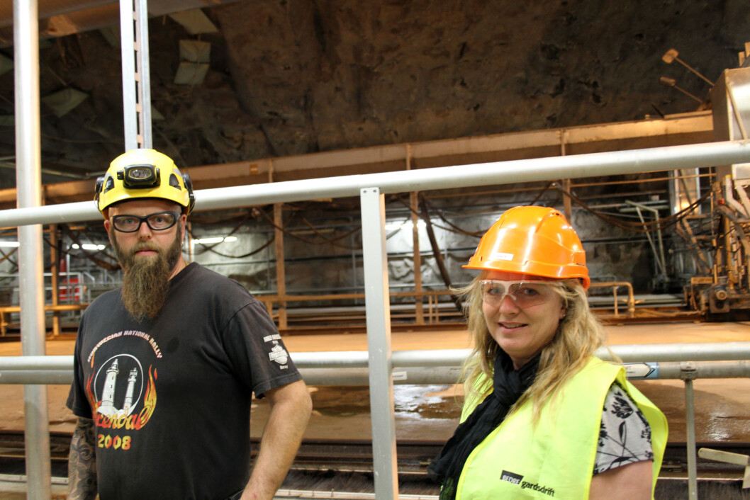 HMS- og kvalitetsleder Beate Jahr og verneombud Tommy Andersen i Bevas samarbeider tett for å forebygge arbeidsulykker ved Bekkelaget renseanlegg i Oslo. (Foto: Jan Tveita) HMS- og kvalitetsleder Beate Jahr og verneombud Tommy Andersen i Bevas samarbeider tett for å forebygge arbeidsulykker ved Bekkelaget renseanlegg i Oslo. (Foto: Jan Tveita)