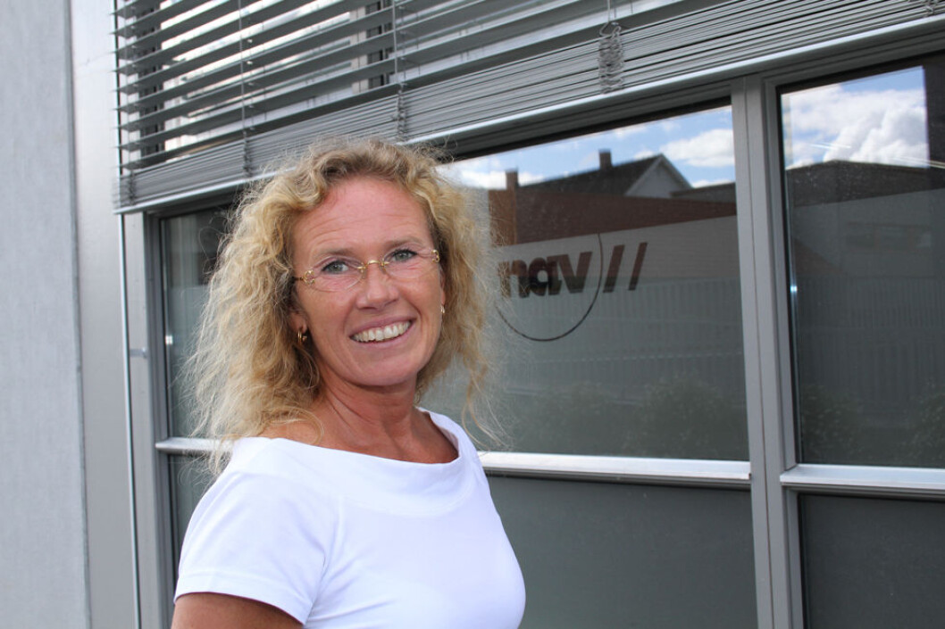 30. august 2012 ringte en mann til NAV-kontoret på Årnes i Akershus og sa han var på vei dit for å drepe alle ansatte. Etter den og andre uønskede hendelser har kontorleder Merethe H. von der Fehr iverksatt flere sikkerhetstiltak. (Foto: Jan Tveita) 30. august 2012 ringte en mann til NAV-kontoret på Årnes i Akershus og sa han var på vei dit for å drepe alle ansatte. Etter den og andre uønskede hendelser har kontorleder Merethe H. von der Fehr iverksatt flere sikkerhetstiltak. (Foto: Jan Tveita)