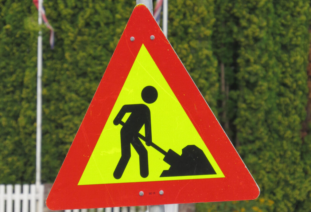 Respekten for dette varselskiltet er liten i nabolandet, skal vi tro en fersk undersøkelse om veiarbeid og sikkerhet. (Illustrasjonsfoto: Jan Tveita) Respekten for dette varselskiltet er liten i nabolandet, skal vi tro en fersk undersøkelse om veiarbeid og sikkerhet. (Illustrasjonsfoto: Jan Tveita)