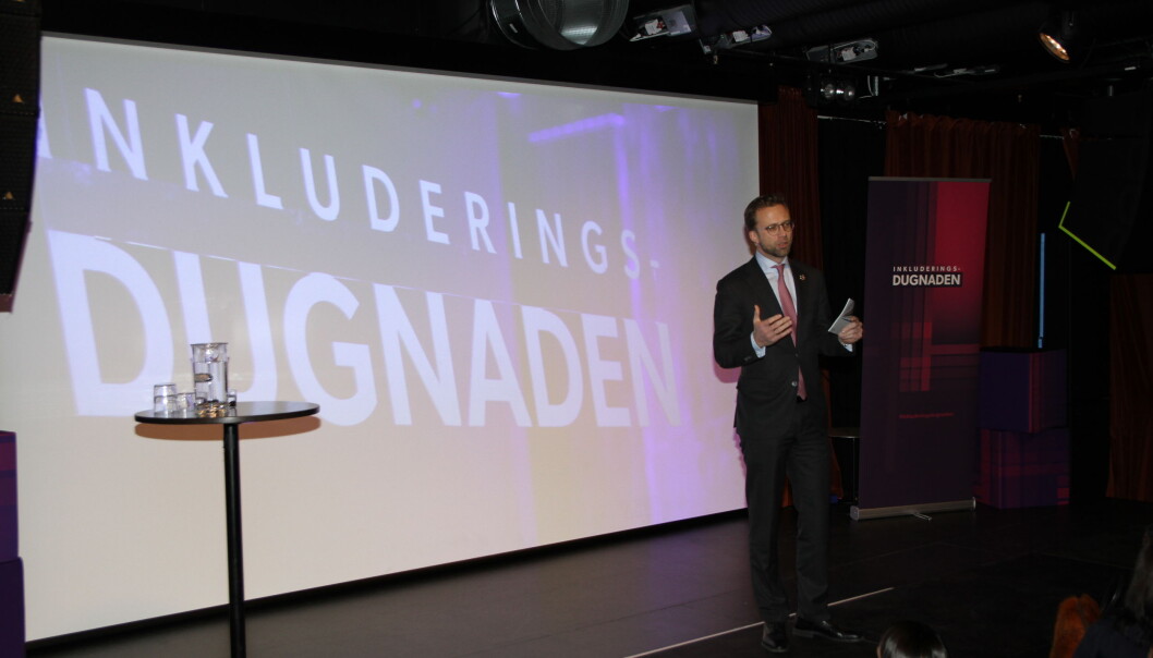 Kommunal- og moderniseringsminister Nikolai Astrup (H) taler på Inkluderingsdugnaden i 2020. Kommunal- og moderniseringsminister Nikolai Astrup (H) taler på Inkluderingsdugnaden i 2020.