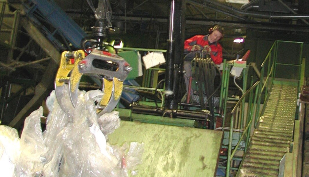 Plastløftet forplikter vareprodusenter til å designe emballasje slik at den egner seg for gjenvinning. Plastløftet forplikter vareprodusenter til å designe emballasje slik at den egner seg for gjenvinning.